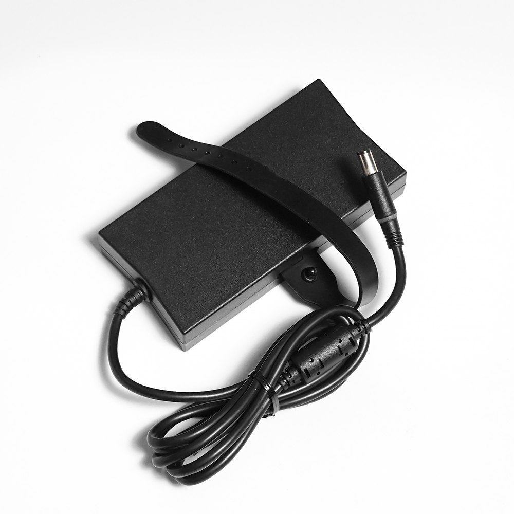 Alimentatore 130W 19.5V 6.7A 7 - Laptop Accessories Uk recensione e prezzo